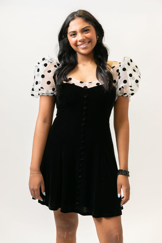 Black Velvet w/Polka Dot Sleeve